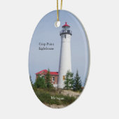 Ovaal siereskader van Crisp Point Lighthouse Keramisch Ornament (Links)