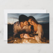 Ovaal van bladeren wit blauw foto bruiloft save the date (Achterkant)