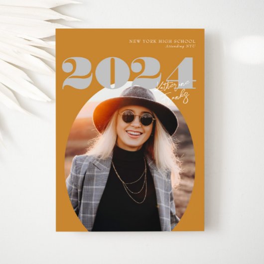 Oval Bold Modern Class of 2024 Foto Afstuderen Kaart