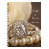 Ovale Diamond Ring and White Rose Wedding Notitieboek (Voorkant)