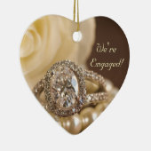 Ovale Diamond Verloving Ring en White Rose Keramisch Ornament (Rechts)