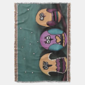 Ovale gespleten eigendom tegen primitieve kunst va deken (Voorkant Verticaal)