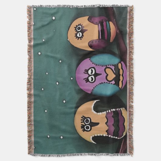 Ovale gespleten eigendom tegen primitieve kunst va deken (Voorkant Verticaal)