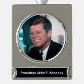 Ovale Kantoor van het President John F. Kennedy Verzilverd Banner Ornament (Voorkant)