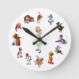 Over Alice in Wonderland Ronde Klok