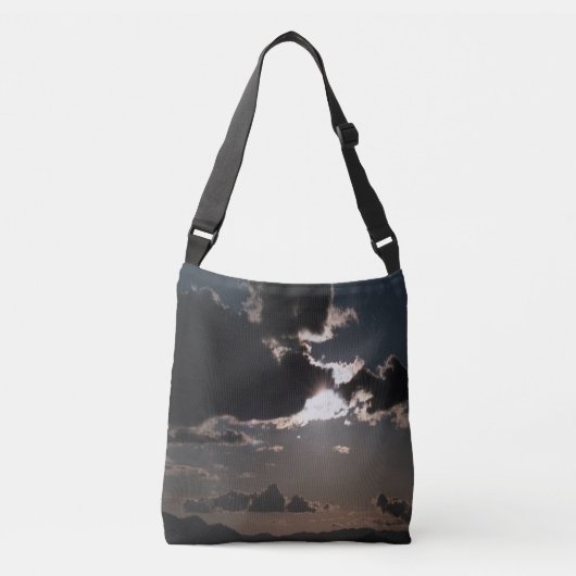 Over de bergen.... crossbody tas (Voorkant)