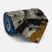 Over de Egde: Stropdas (Opgerold)