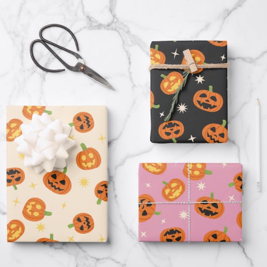 Over de grond verspreide Halloween pompoenen Inpakpapier Vel (Voorkant)
