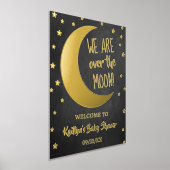 Over de maan | Baby shower Real Folie Welcome Sign Afdrukken (Laagn)