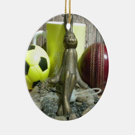 Over de Pitch & Crease: Football Cricket Blend Keramisch Ornament (Rechts)