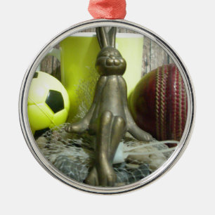 Over de Pitch & Crease: Football Cricket Blend Metalen Ornament