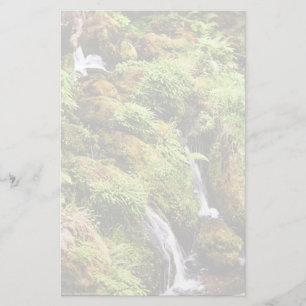 Over en onder briefpapier