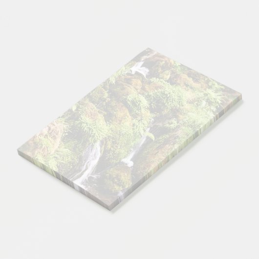 Over en onder post-it® notes (Schuin)