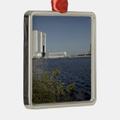 Over het bekken bekeken, Space Shuttle Atlantis Metalen Ornament (Rechts)