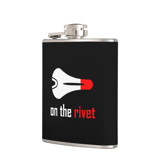 Over het fietsen van de rivet heupfles (Links)