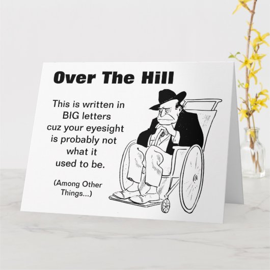 Over het Man van de heuvel in Wheelstoel Old Fart Kaart (Gele Bloem)