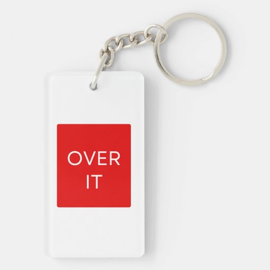 "OVER IT" Statement Graphic Tee Design Sleutelhanger (achterkant)