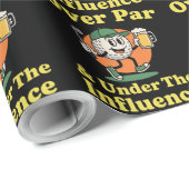 Over Par en Onder Invloed Golf Drinken Cadeaupapier (Rol Hoek)