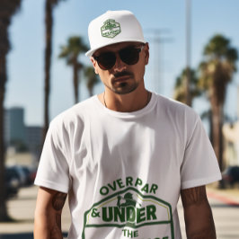 Over Par en Under the Influence Golf Pet