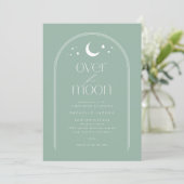 Over the Moon Light Green Baby Shower Invitation Kaart (Staand voorkant)