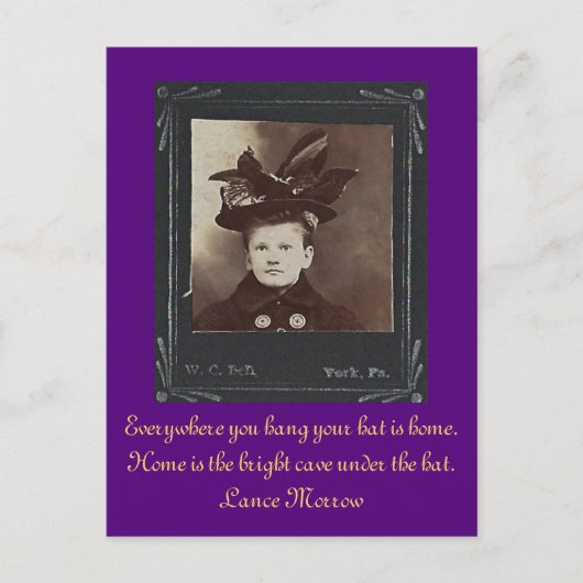 Overal waar je je pet ophangt is thuis briefkaart (Voorkant)