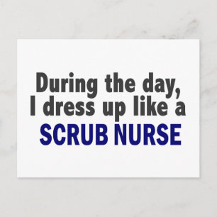Overdag dress ik als een schurk verpleegster briefkaart