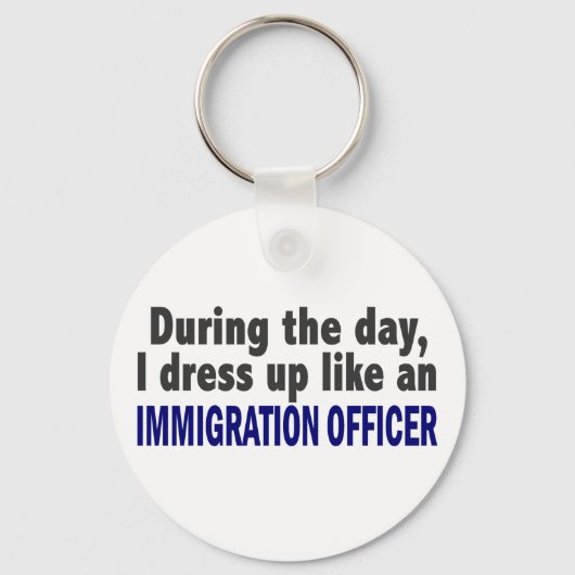 Overdag zet ik de immigratiebeambte op sleutelhanger (Voorkant)