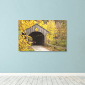 Overdekte brug, Vermont, VS 2 Canvas Afdruk (Insitu (Houten vloer))