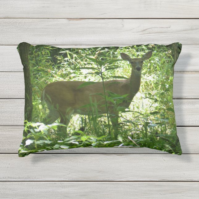 Overdenkende schoonheid - accent kussen (Voorkant)