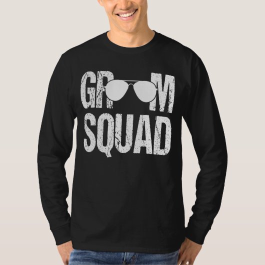Overeenkomstige Groomsman Groep Bachelor Party Bru T-shirt (Voorkant)