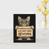Overgeschoolde Cat Lady die stemt Kaart (Gele Bloem)