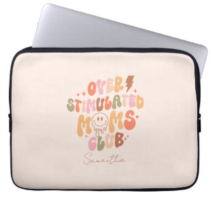 Overgestimuleerde Moms Club - Relatable en Real Laptop Sleeve