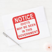 Overheidsdioten, protestbericht. vierkante sticker (Envelop)