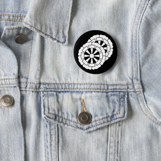 Overlappende bloemvormige Genji-karren Ronde Button 5,7 Cm (In situ)