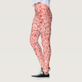 Overlappende kleine vierkantjes, tonen van rood of leggings (Links)