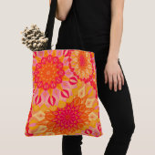 Overlappende Mandala Oranje Roze Geel Tote Bag (Dichtbij)