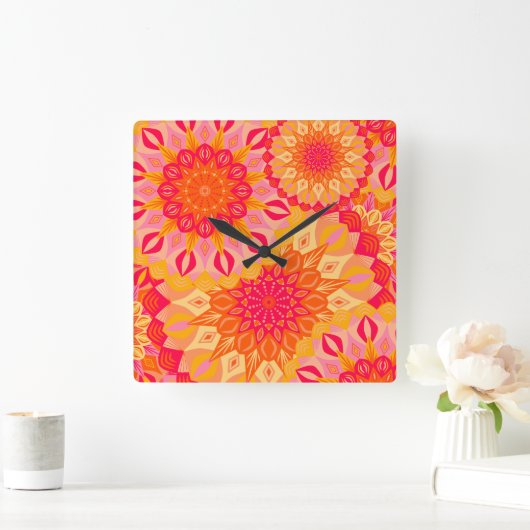 Overlappende Mandala Oranje Roze Geel Vierkante Klok (Huis)