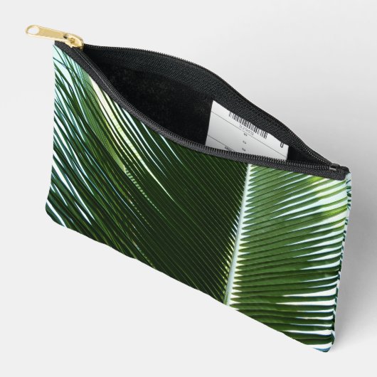 Overlapping Palm Fronds Tropical Green Abstract Etui (Open)