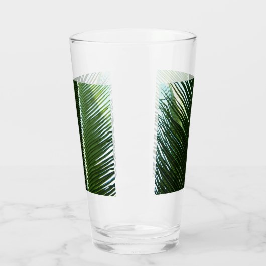 Overlapping Palm Fronds Tropical Green Abstract Glas (Links)