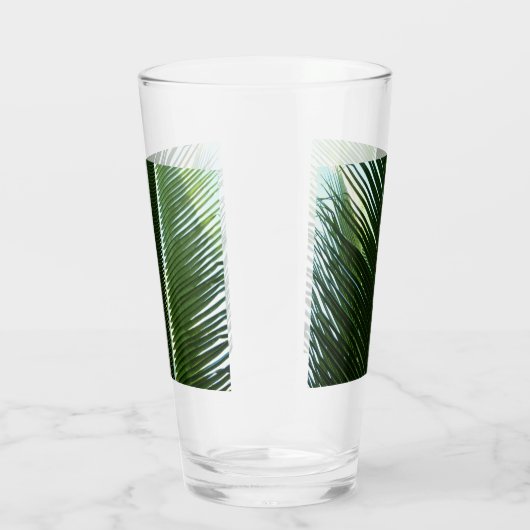 Overlapping Palm Fronds Tropical Green Abstract Glas (Rechts)