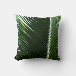 Overlapping Palm Fronds Tropical Green Abstract Kussen