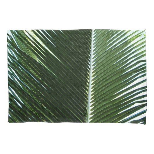 Overlapping Palm Fronds Tropical Green Abstract Kussensloop (Voorkant)
