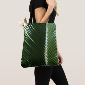 Overlapping Palm Fronds Tropical Green Abstract Tote Bag (Dichtbij)