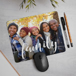 Overlay-foto voor script muismat<br><div class="desc">Creëer een lief keepomwille van je familievakantie,  feestdagen of een speciaal moment met deze schattige foto-mousepad. Voeg uw favoriete horizontale/landschapsgeoriënteerde foto toe met "familie" in witte,  handgeschreven stijl moderne kalligrafiettering.</div>