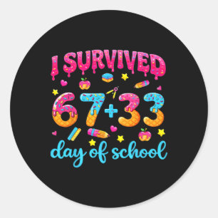 Overleefde 67 + 33 dagen school ijs druppel leerkr ronde sticker