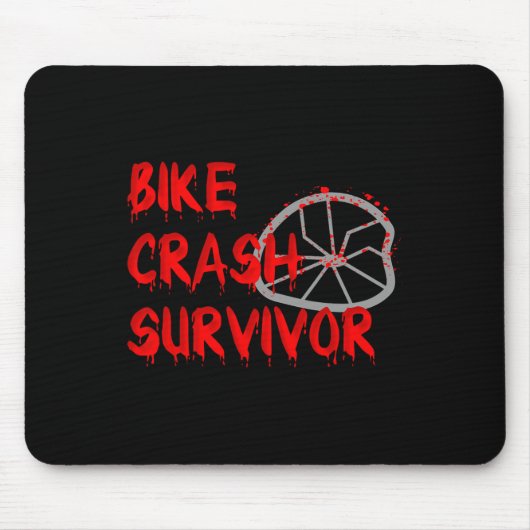 Overlevende van een fietscrash Funny val en ongeva Muismat (Voorkant)