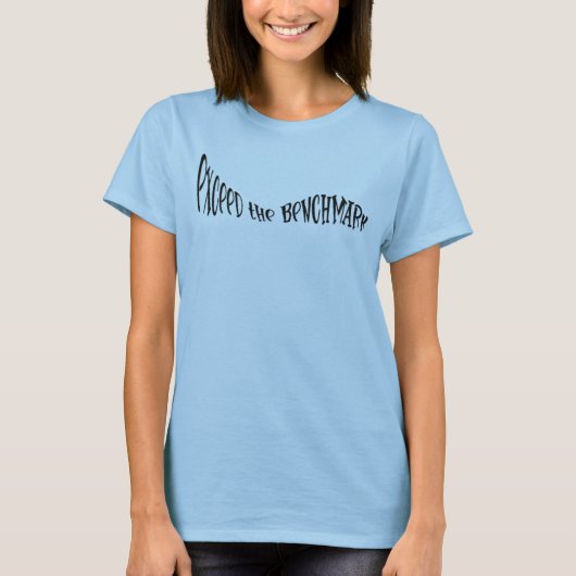 Overschrijd de Benchmark T-Shirt (Voorkant)