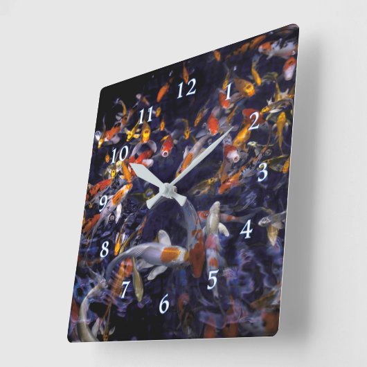 OVERSTROMING KOI VISSEN VIERKANTE KLOK (Hoek)