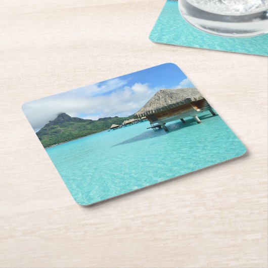 Overwaterresort op het onderzetter Bora Bora (Schuin)