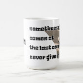 Overwinning in de laatste hoek, nooit opgeven bela koffiemok (Center)